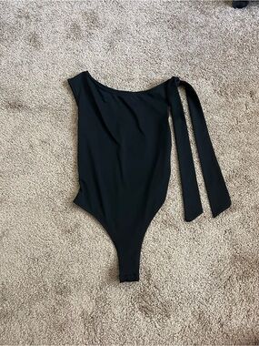 SHEIN Black One-Shoulder Women’s Bodysuit with Tie Strap